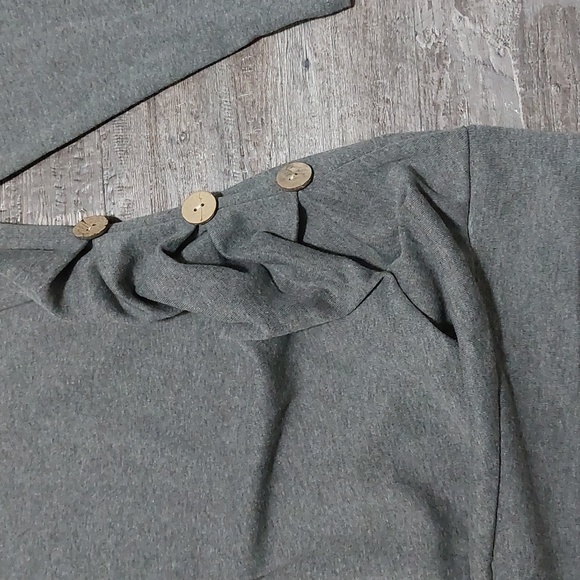 Oyamiki Long Sweater - Picture 2 of 3